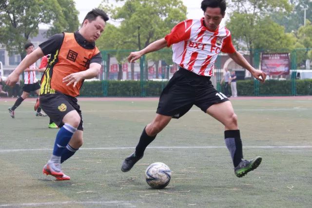 外媒盘点金球奖前30最佳阵容 维哈姆前锋马丁守门