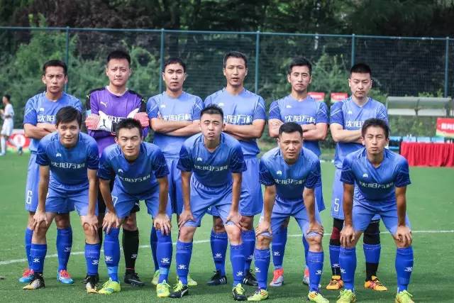 欧冠-萨拉赫破门埃利奥特建功 利物浦2-1里尔